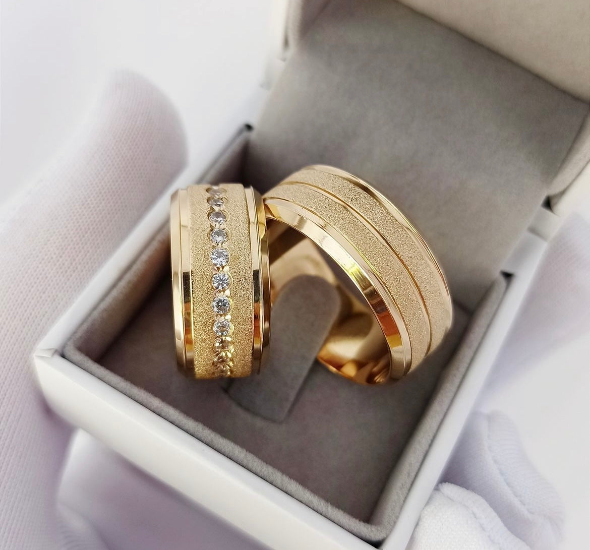Conjunto Alianças de Moeda Antiga - Creta 10mm